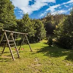 Appartement Ruhiges In Schwalefeld Mit Garten
